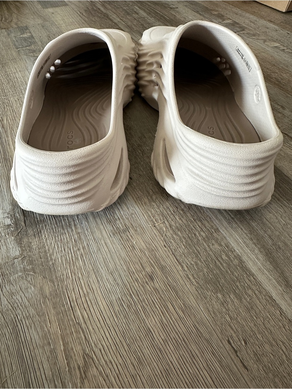 Crocs Echo Wave Clogs - Picture 5 of 7
